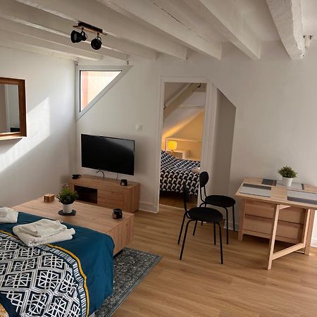 Appartement Calme Entre Ville Et Circuit ルマン エクステリア 写真